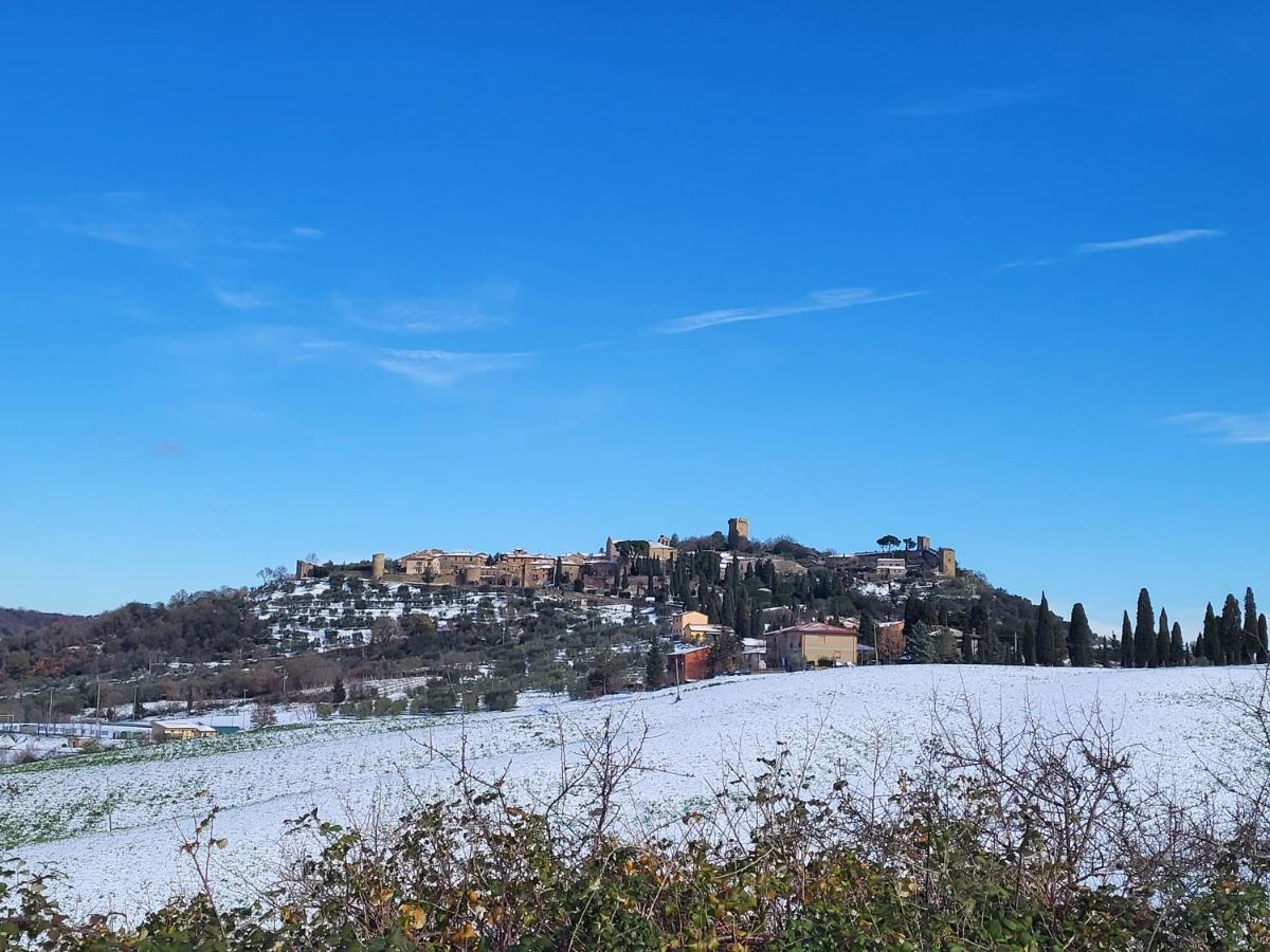 Palazzetto Del Pittore San Quirico d'Orcia Bagian luar foto