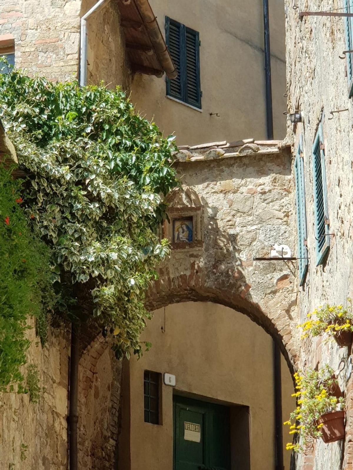 Palazzetto Del Pittore San Quirico d'Orcia Bagian luar foto